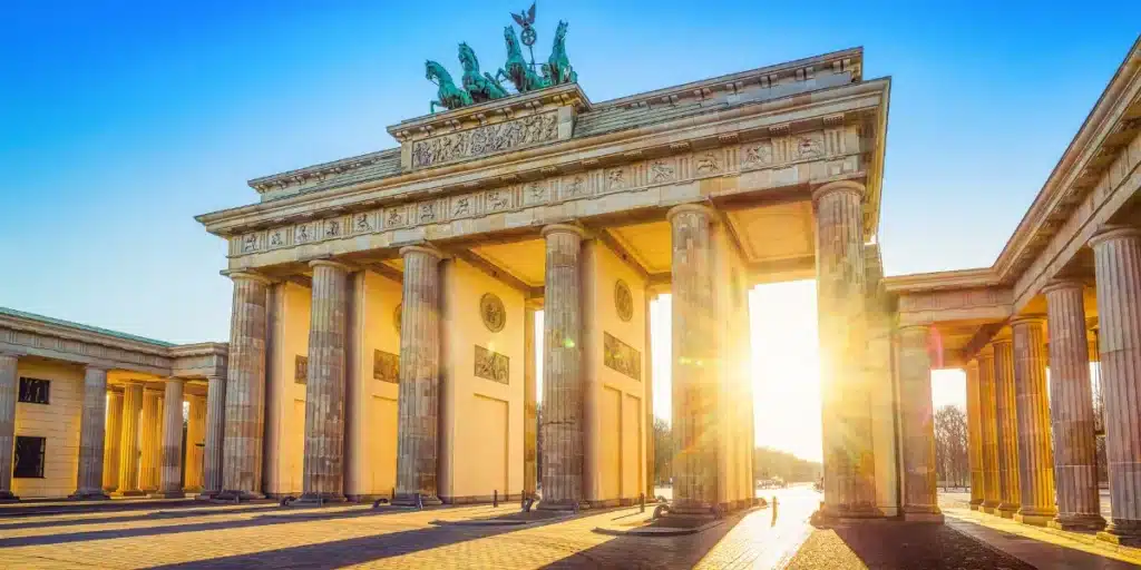 brandenburg gate in berlin