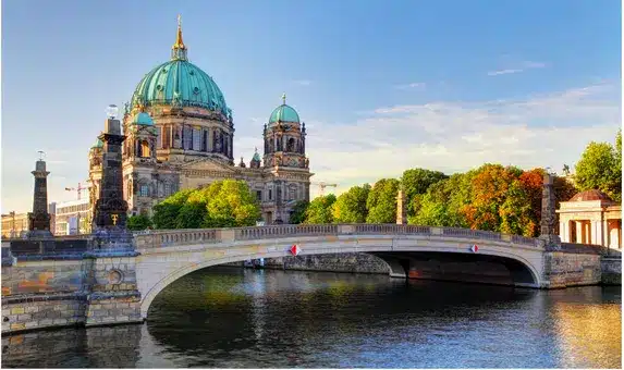 image of museum island in berlin